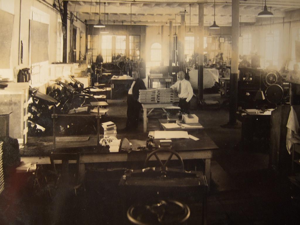 DSCF2502.JPG - Prison printing operation